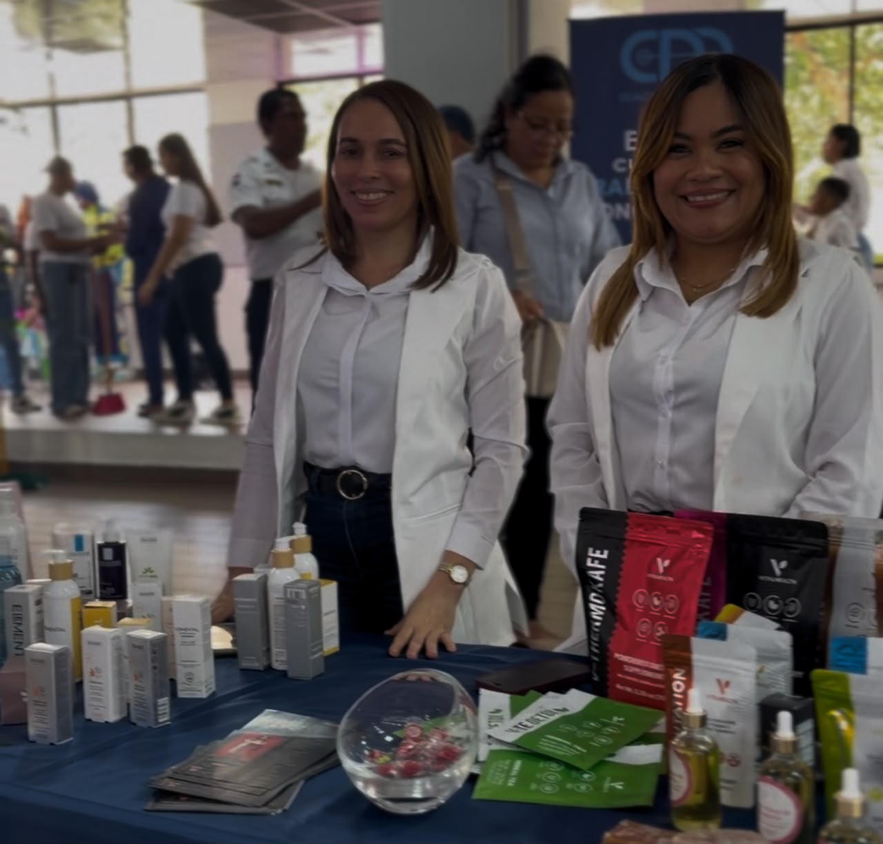 HOSGEDOPOL participa en bazar de madres organizado por ASEOPNA